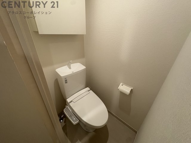 トイレ　温水洗浄便座付きトイレです！