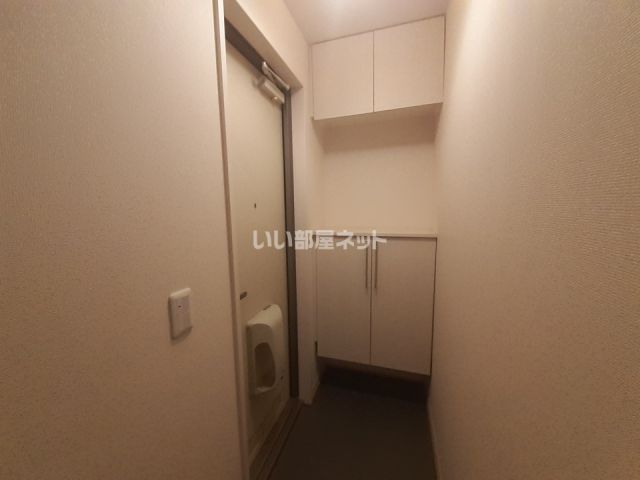シャルマンの玄関写真