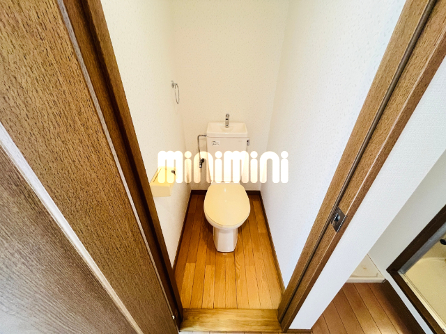 ドゥ・ファミーユのトイレ写真