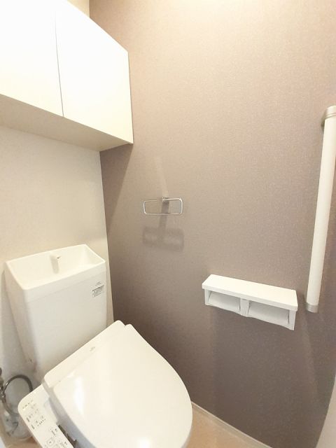 ブリエメゾンのトイレ写真