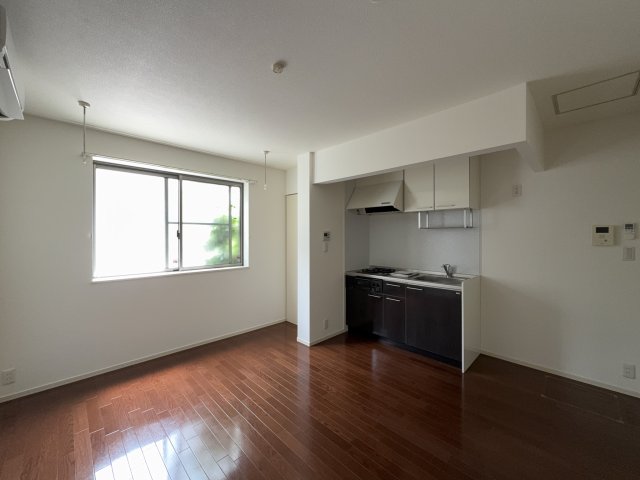 居室・リビング　別タイプのお部屋の写真です