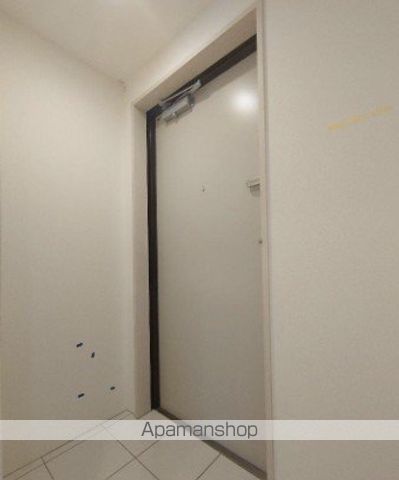 Libre西荻窪の玄関写真