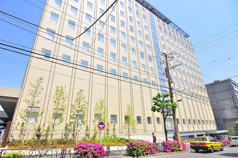 病院　日本医科大学付属病院（病院）まで693m