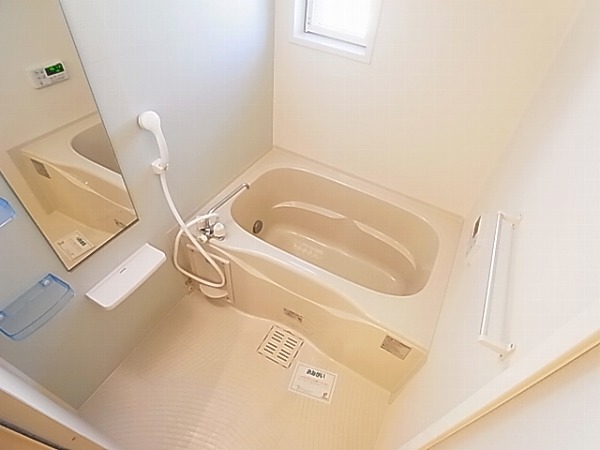 ドルフィンIIの風呂写真