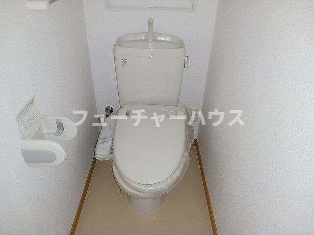 トイレ　落ち着いたトイレです