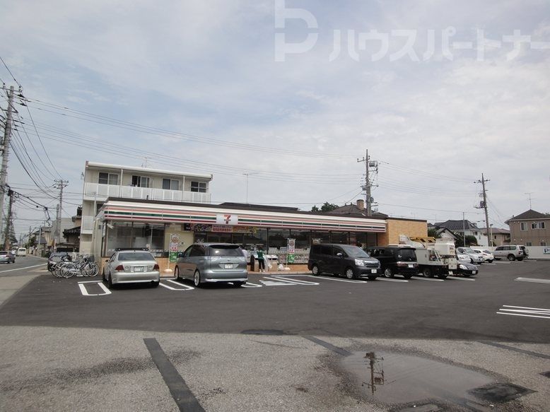 コンビニ　セブン-イレブン 柏東台店（コンビニ）まで240m