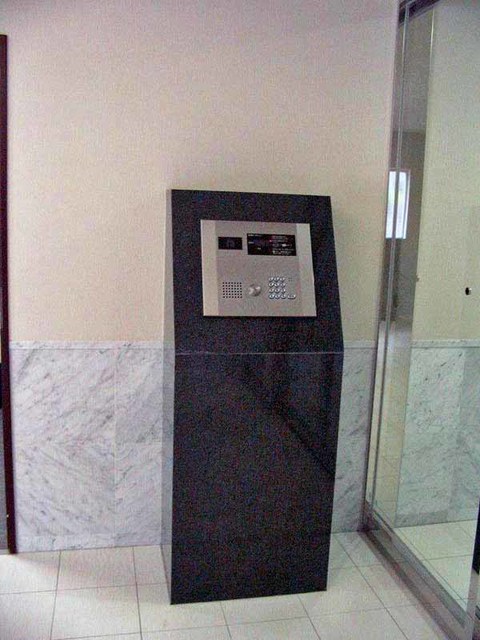 セキュリティ　オートロック完備