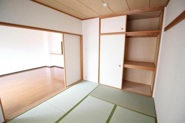収納　ちょっとした収納スペースも充実しています