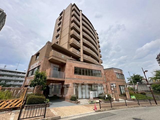 建物外観　オンライン内覧・現地案内も可能です