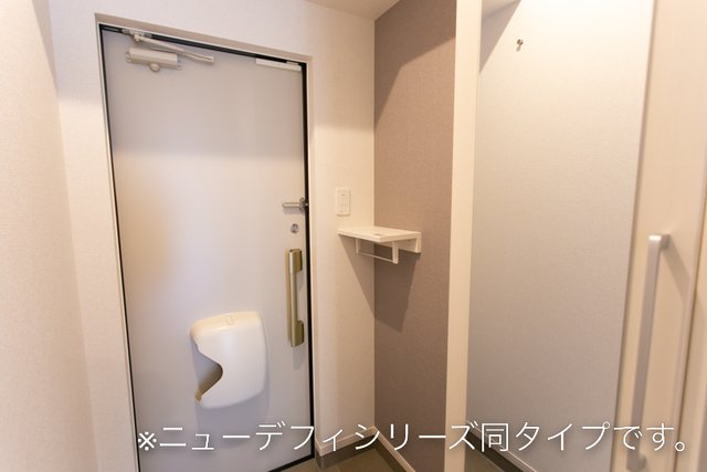玄関　明るい玄関です