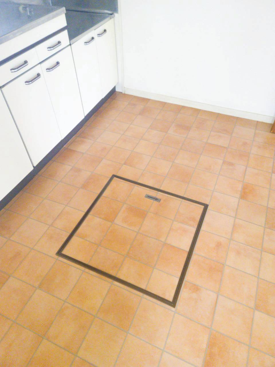 収納　床下収納