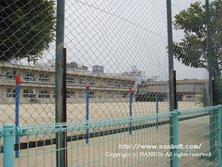 小学校　福山市立霞小学校（小学校）まで422m
