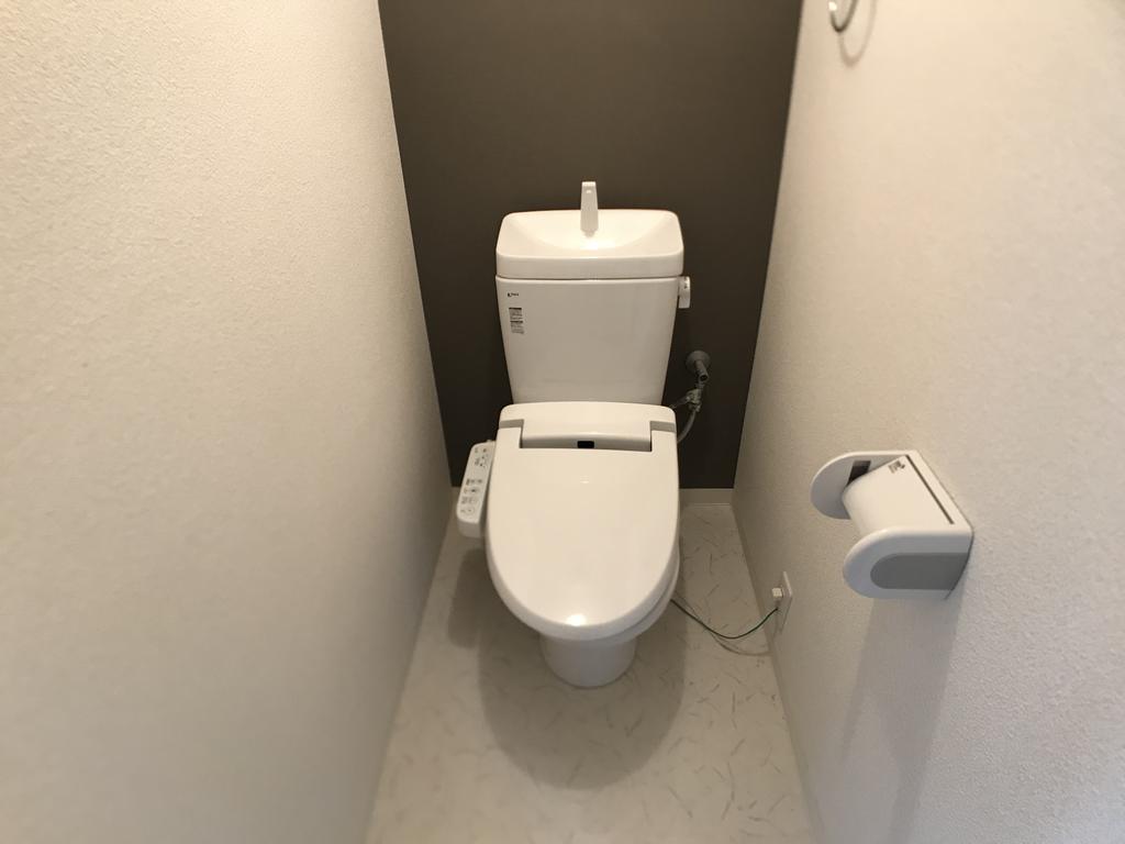 リビングIVのトイレ写真