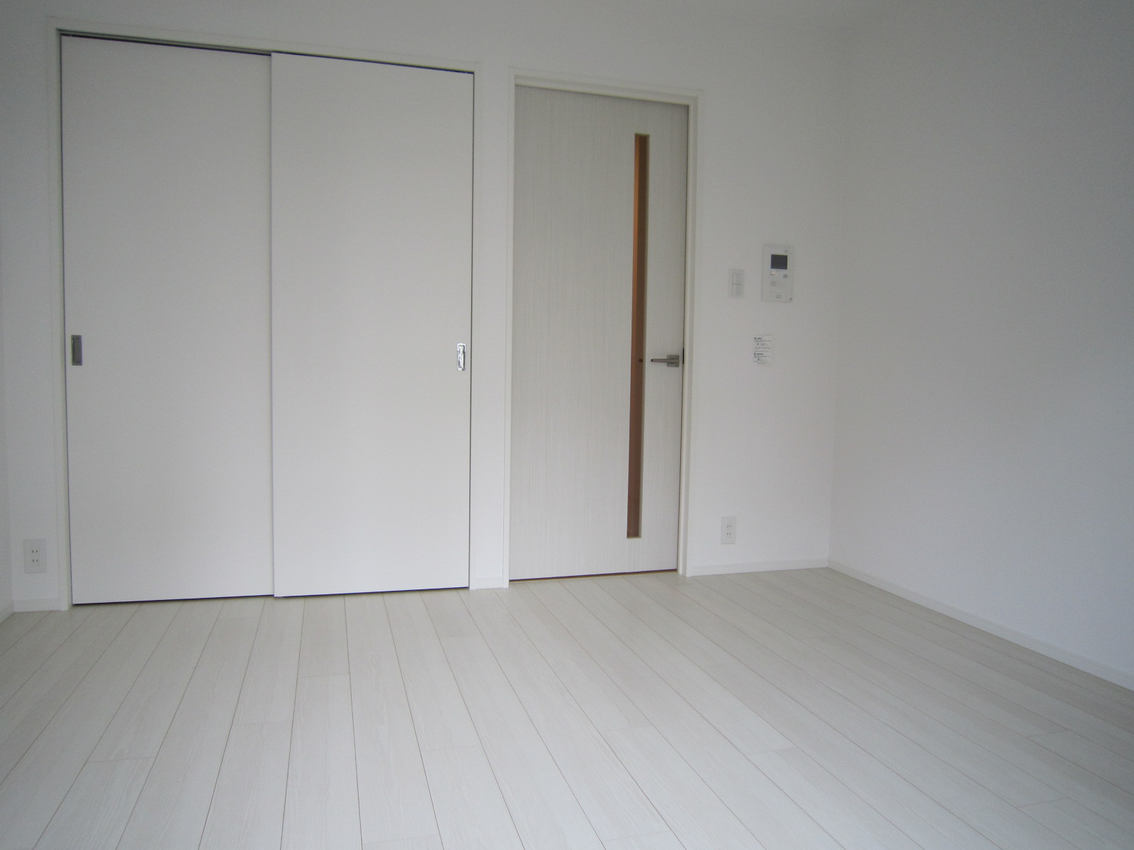 居室・リビング　洋室