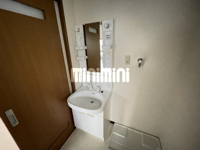 洗面設備　独立洗面化粧台