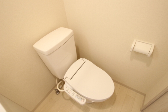 トイレ　※別部屋の写真です