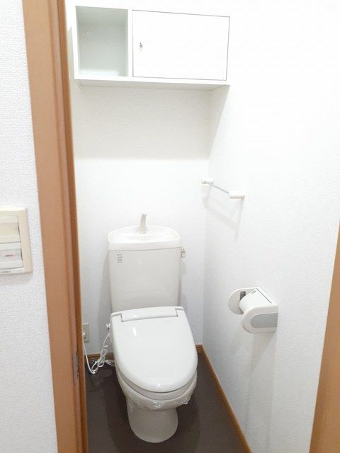 【名古屋市緑区大高町のアパートのトイレ】