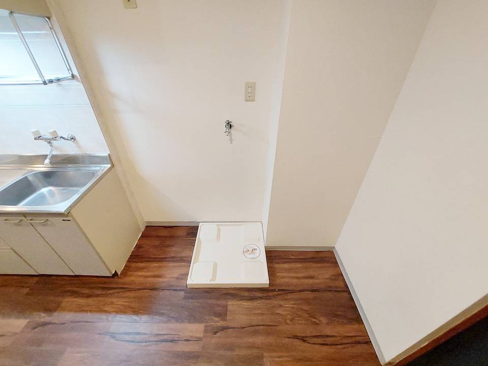 洗面設備　洗濯機置場