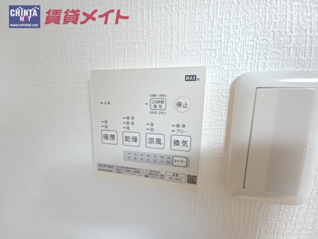 【鈴鹿市加佐登のアパートのその他設備】