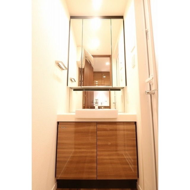 洗面設備　他部屋参考写真