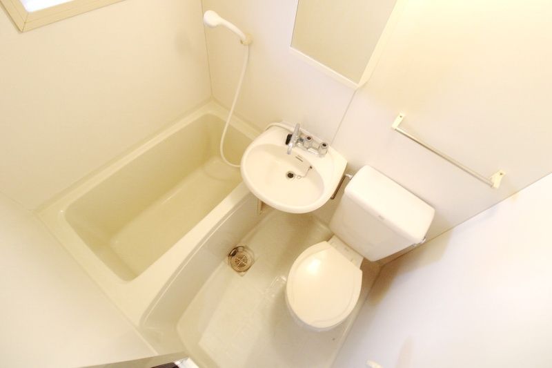 バス・シャワールーム　バス