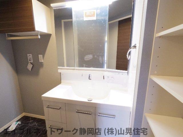 洗面設備　洗面所です