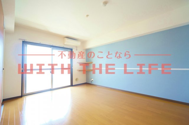 居室・リビング　ゆったりとした居間です