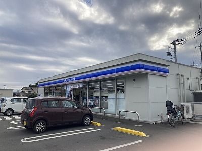 コンビニ　ローソン（コンビニ）まで90m