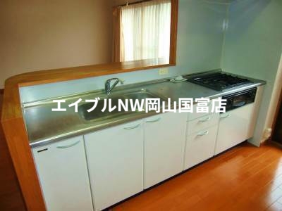 キッチン　使い勝手の好さそうなキッチン