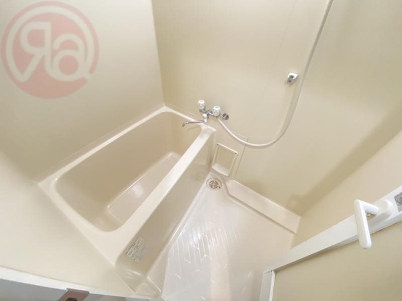 バス・シャワールーム　お風呂です