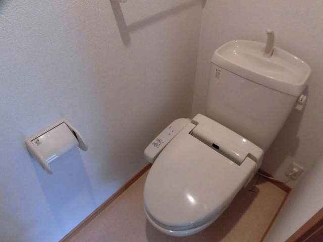 トイレ　同型タイプ