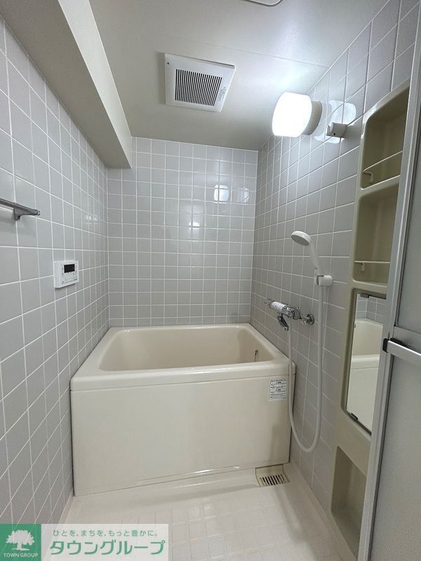 バス・シャワールーム　バス