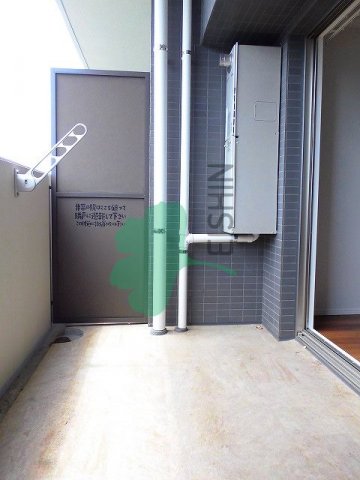 バルコニー　日当たりの良いバルコニーです！