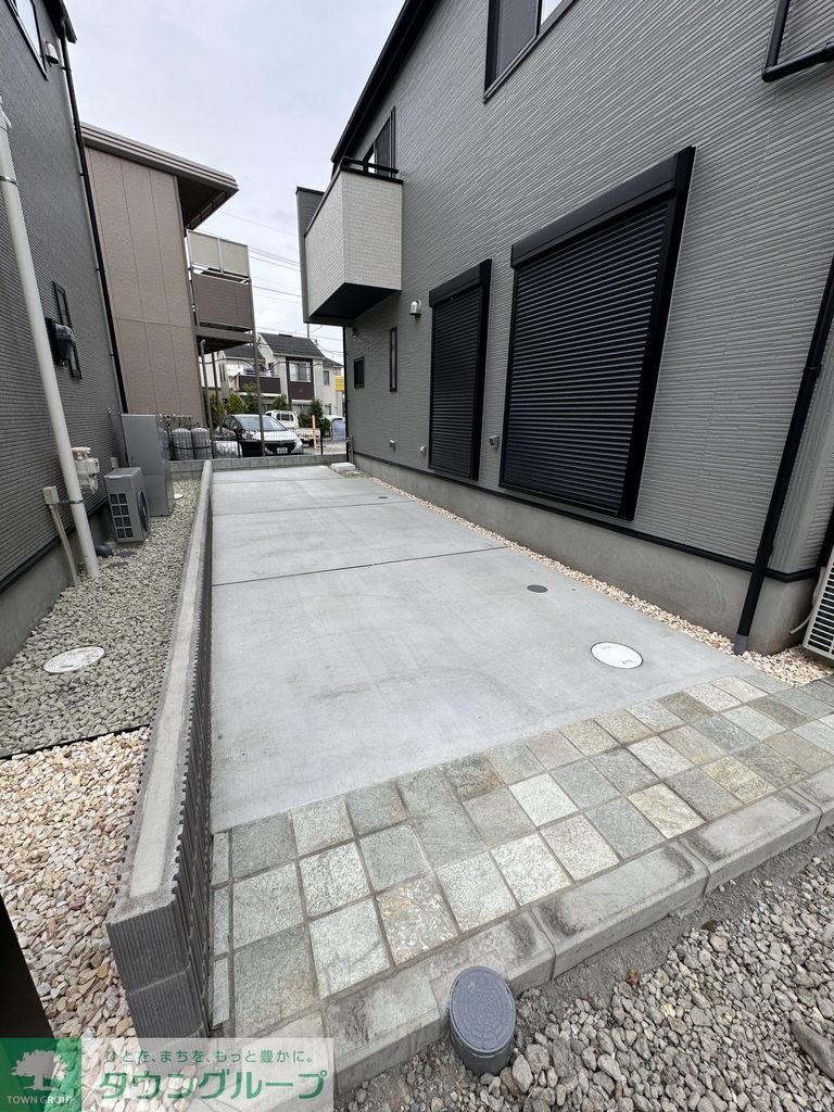 駐車場　バルコニー