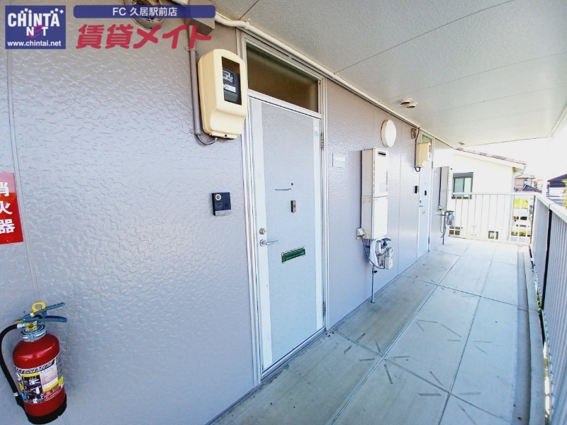 セキュリティ　同型参考写真