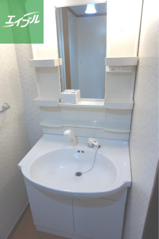 洗面設備　※７０２号室写真