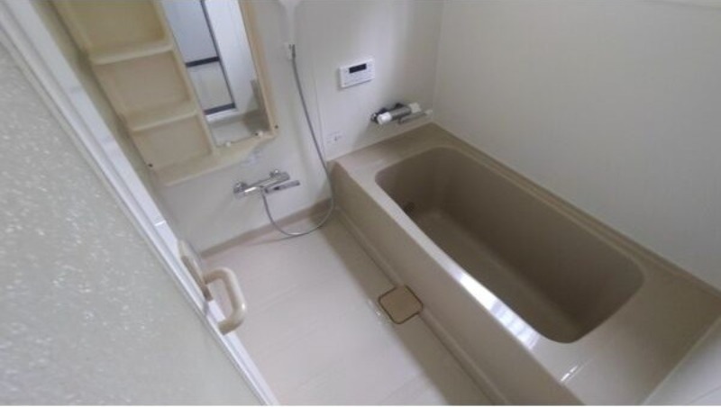 バス・シャワールーム　図面と現状に相違がある場合には現状を優先