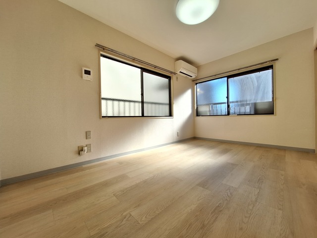 その他部屋・スペース　★6帖の洋室★