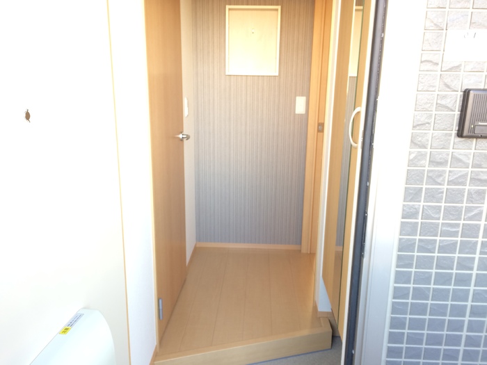 玄関　収納もある玄関です