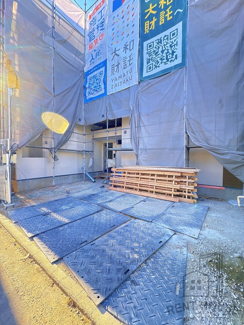 その他共有部分　外観（建設中）