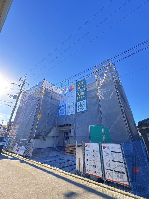 建物外観　外観（建設中）