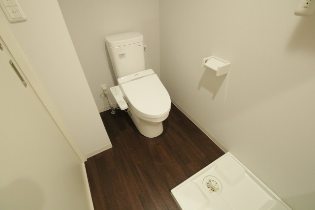 トイレ　別室の参考写真です。※現況優先