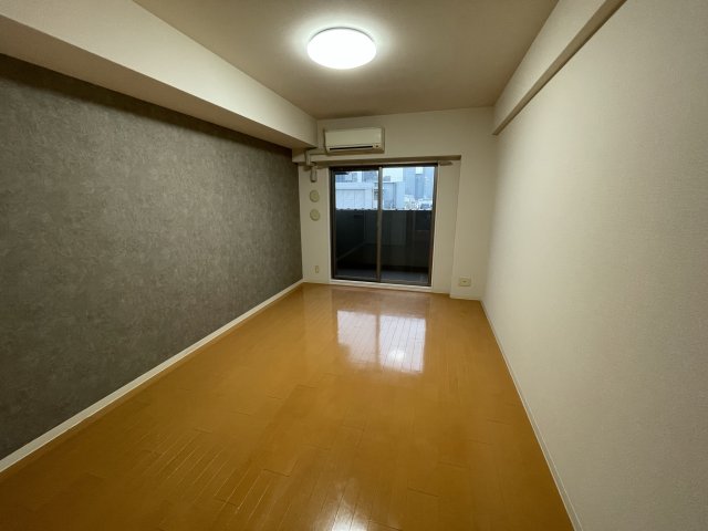 居室・リビング　(参考)同マンション同間取り他部屋の写真