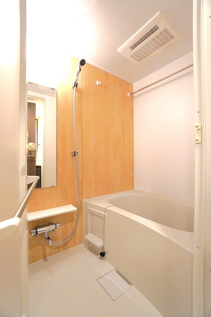 バス・シャワールーム　※写真は同タイプ住戸です。