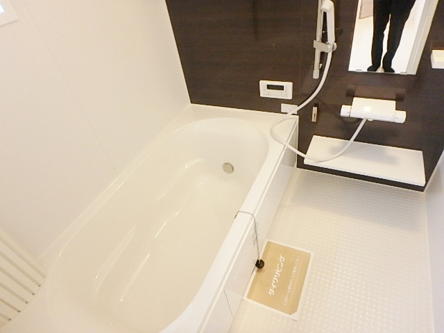 バス・シャワールーム　★別部屋参考写真です★