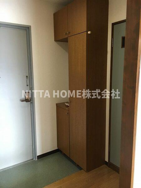 玄関　シューズボックス付き◎