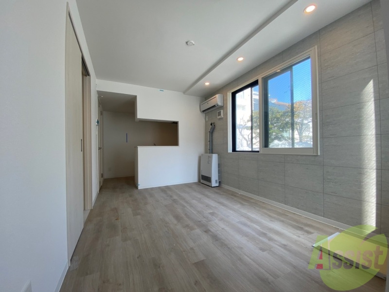 居室・リビング　広くてキレイなお部屋が広がっていて、充実した生活が送れそう。