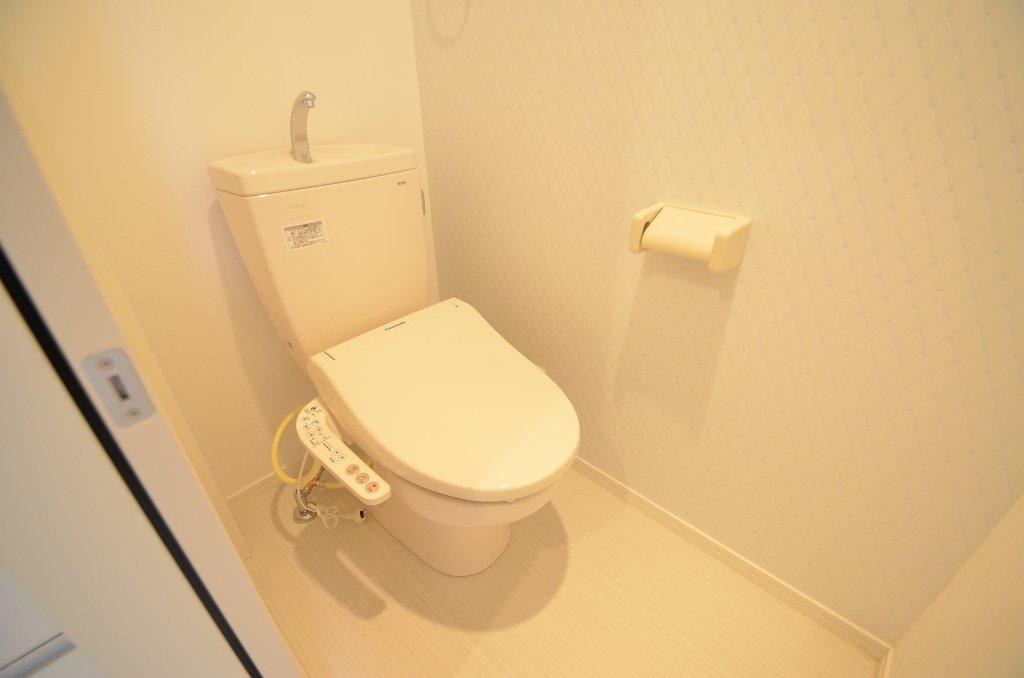 トイレ　シャワー付トイレ