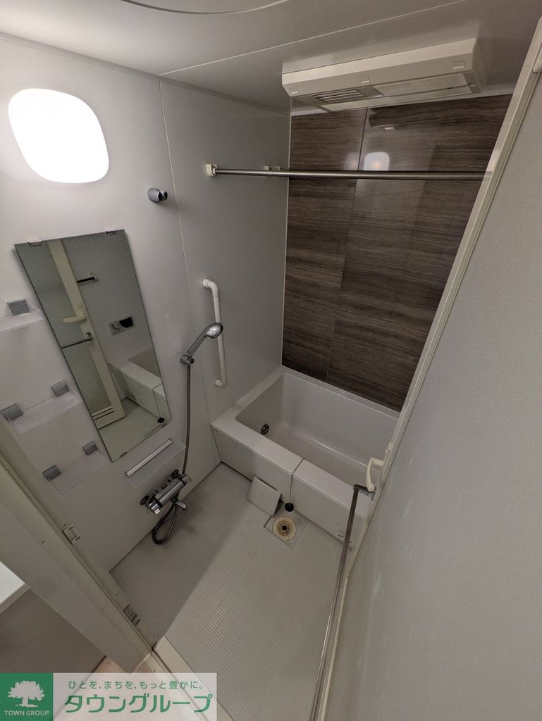 バス・シャワールーム　バス