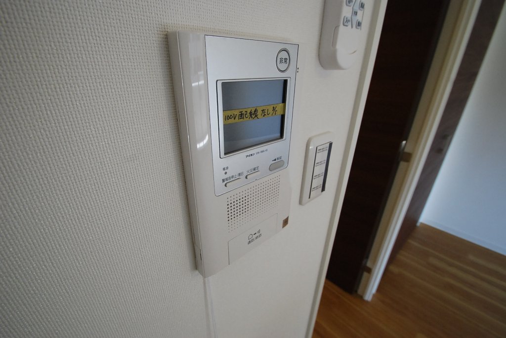 セキュリティ　カメラ付インターホン